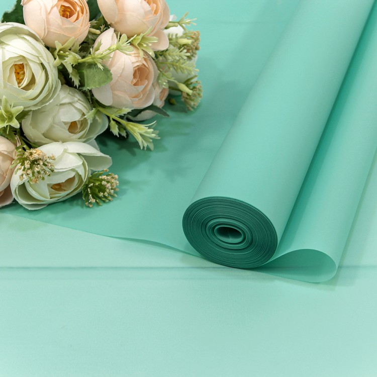 90057/6134 Плёнка 0,59*34м 900г матовая однотонная 55мкм Голубой-6134 1/6 1/12