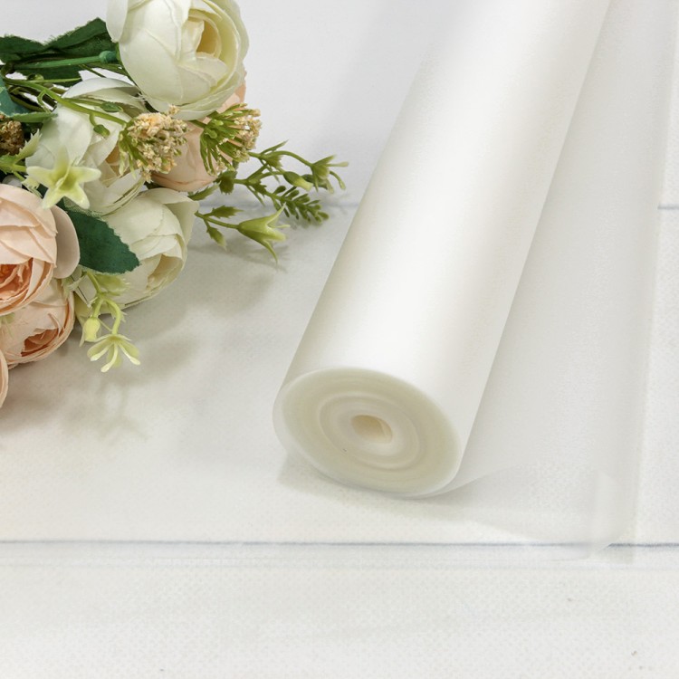 100057/1 Плёнка 0,59*40м 1000г матовая однотонная 50мкм Белый 1/6 1/12